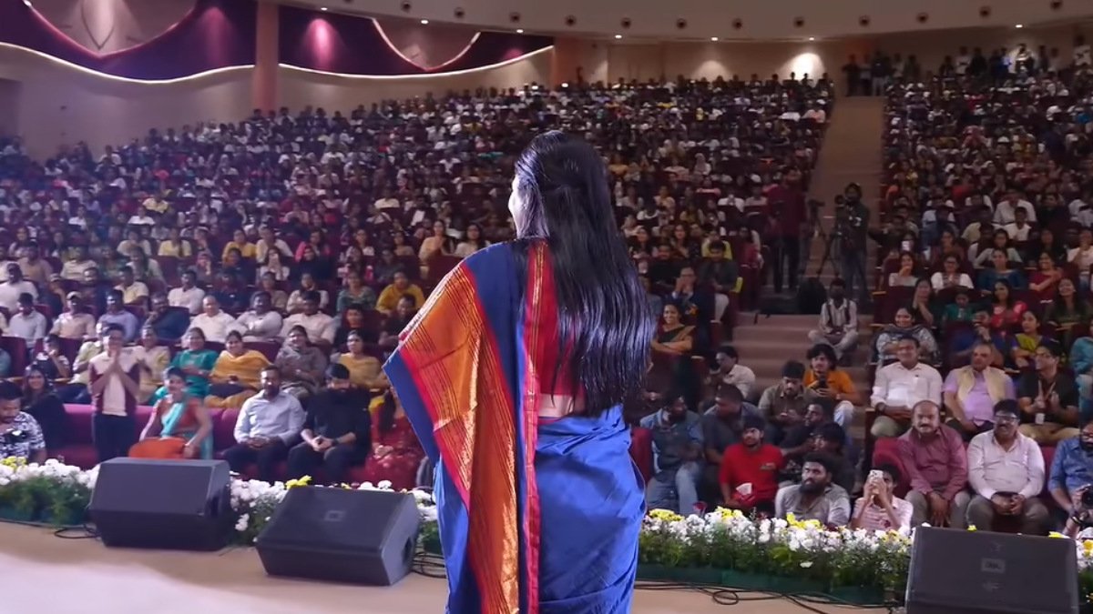 ಸಿನಿಮಾ ನೋಡಲು ವಿದ್ಯಾರ್ಥಿಗಳಿಗೆ ರಜೆ ಘೋಷಿಸಿದ ಕಾಲೇಜ್ ಮ್ಯಾನೇಜ್‌ಮೆಂಟ್; ಭಾರೀ ಚರ್ಚೆ